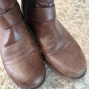 Women’s Brown Leather Boots